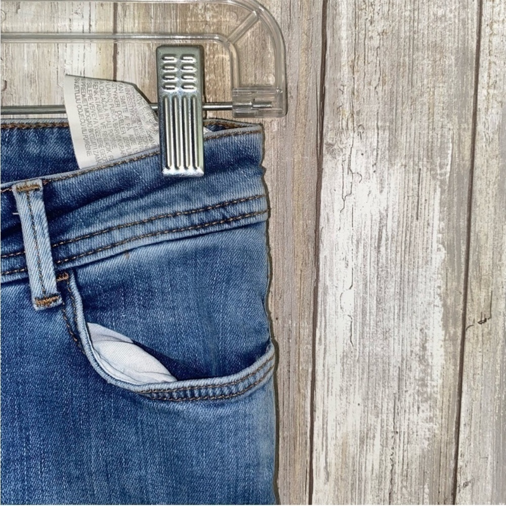 Zara Embroidered Floral Ankle Jeans - Picture 7 of 10